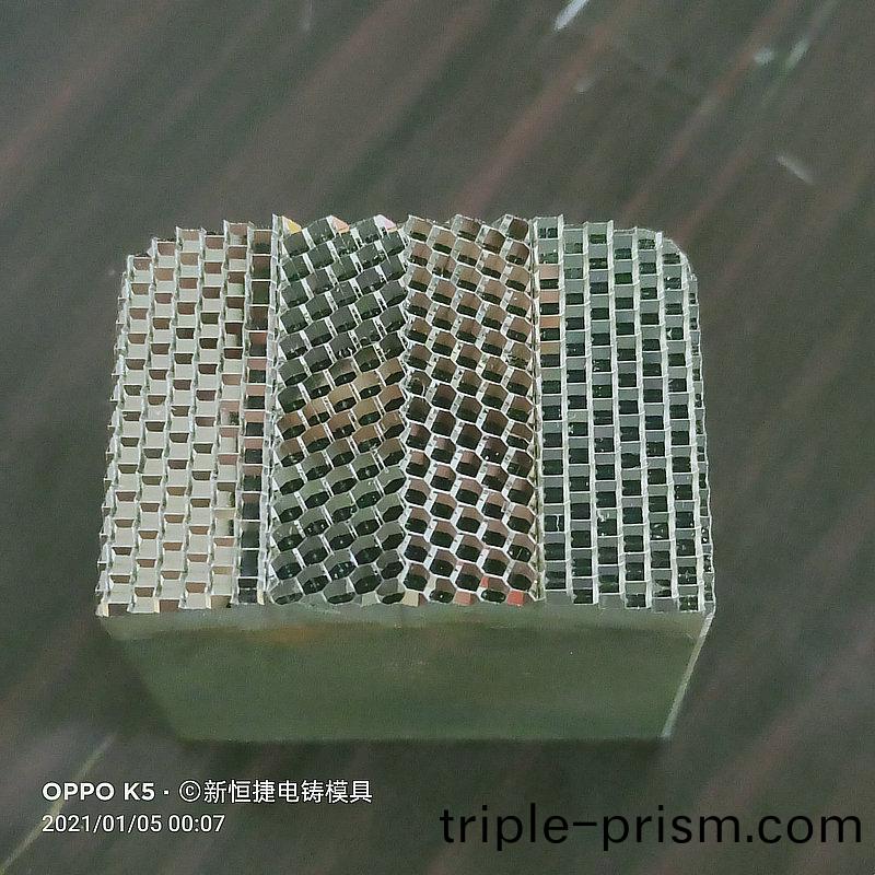 燈(deng)罩糢(mo)具13